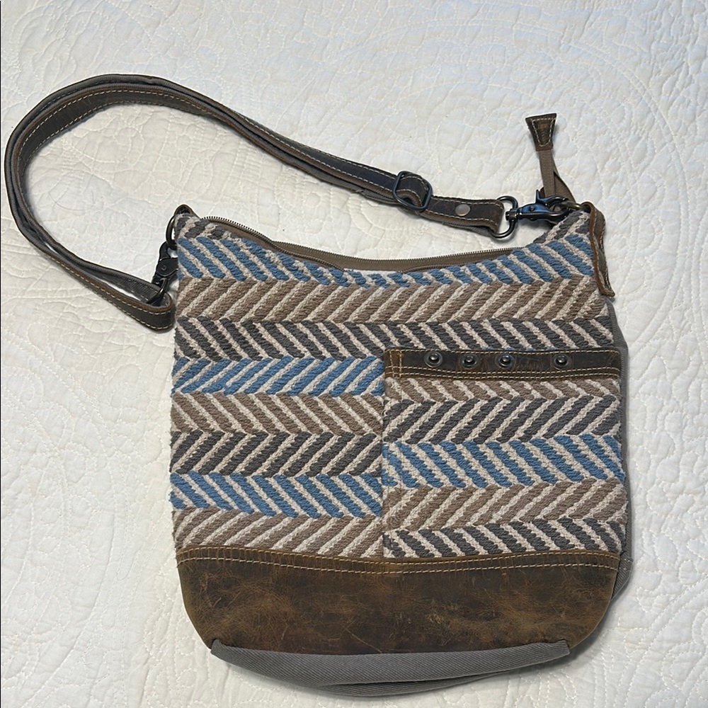 Myra blue Chevron crossbody bag